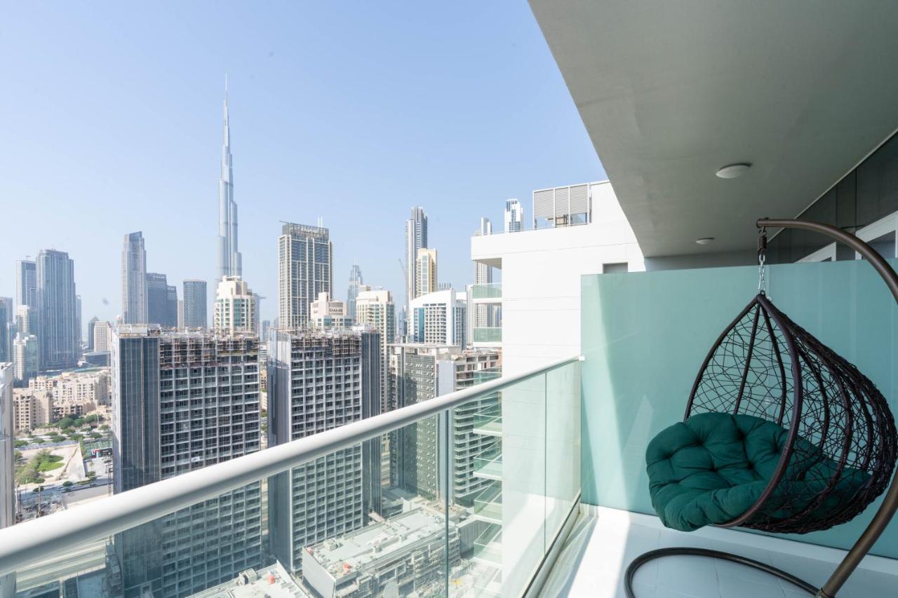 Delightful 2Br Apartment At Reva Residences Dubai Exterior photo