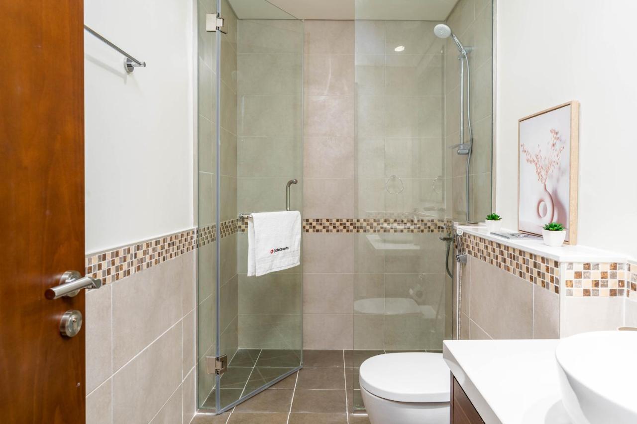 Delightful 2Br Apartment At Reva Residences Dubai Exterior photo