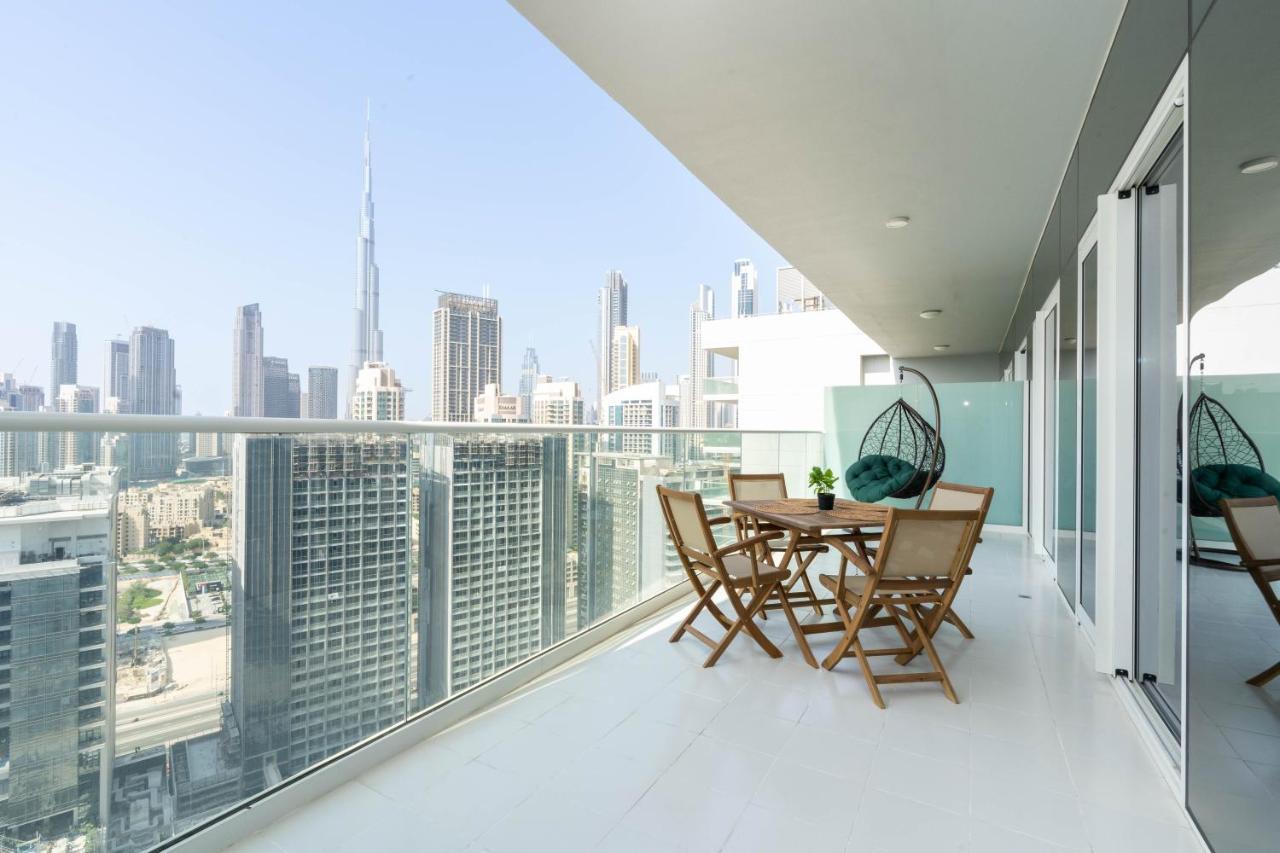 Delightful 2Br Apartment At Reva Residences Dubai Exterior photo